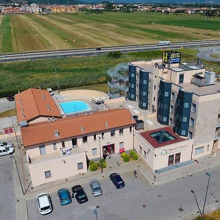 Hotel Grecale - Venturina Terme Εξωτερικό φωτογραφία