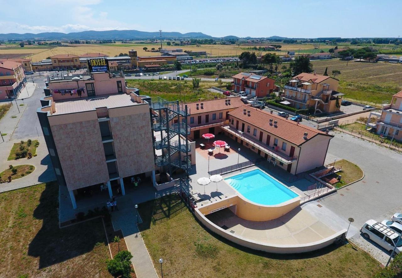Hotel Grecale - Venturina Terme Εξωτερικό φωτογραφία